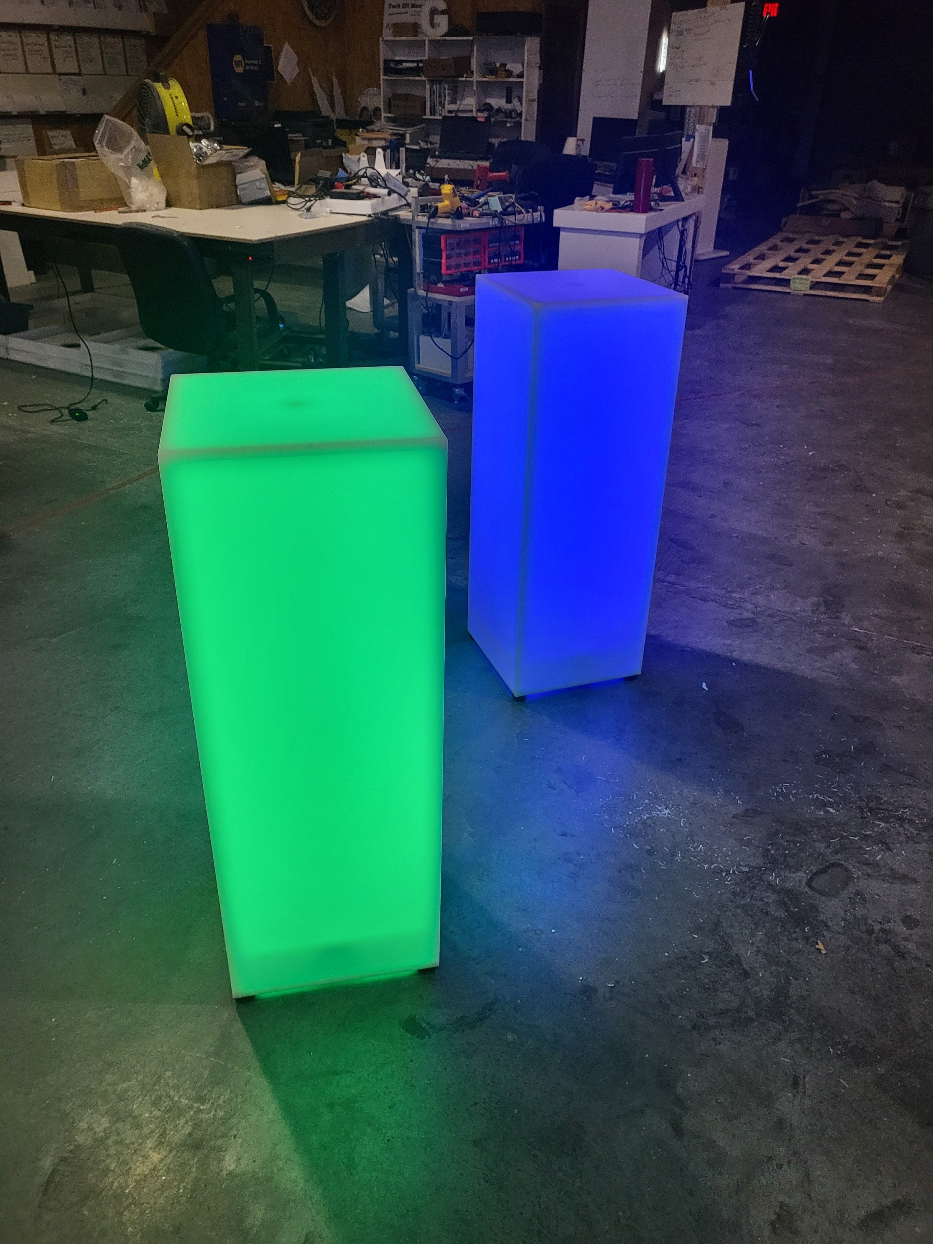 Portable Column style LED tables