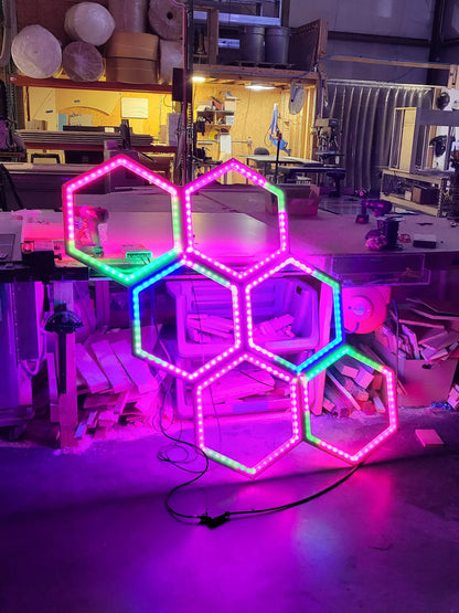 Single LED honeycomb panel