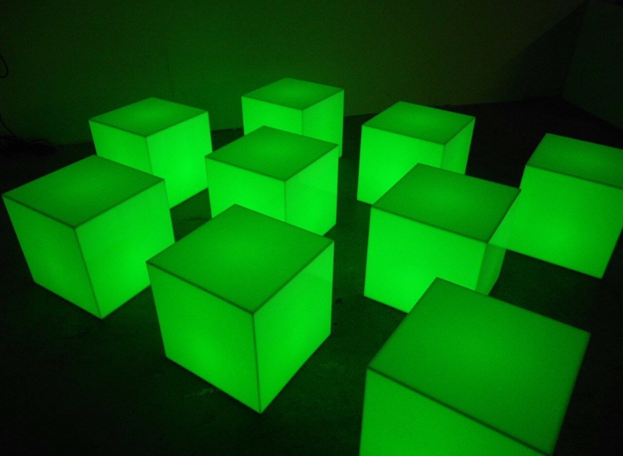 LED Light Up Glow Cube Rectangular Prism Table Seat Acrylic Night Dark Green