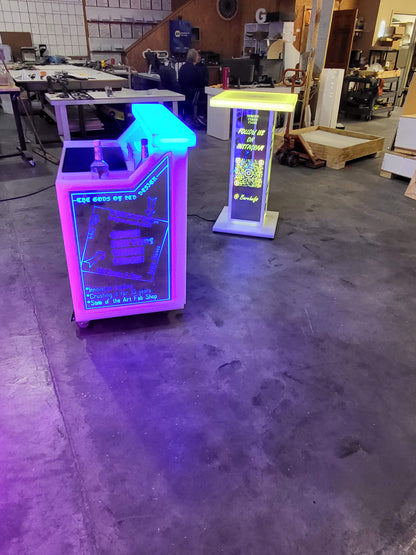 LED Light-Up Highboy & Lounge Tables | superGLOW Series