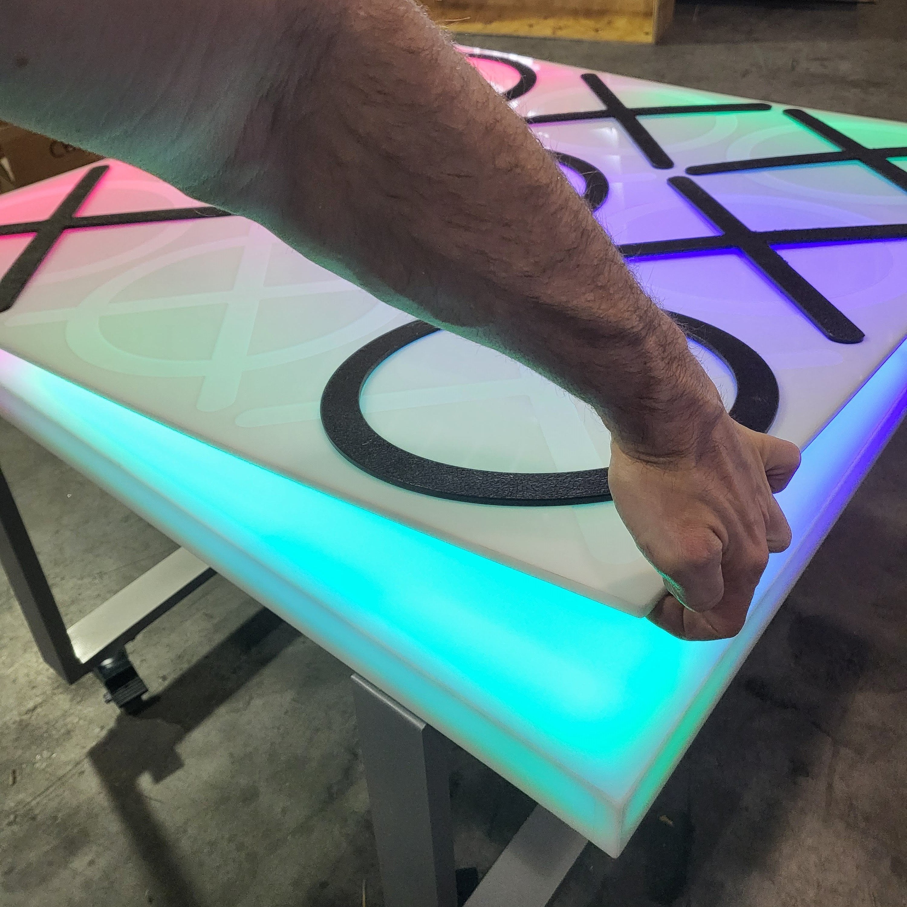 Surface Top Lift Tic Tac Toe Tic-Tac-Toe Arm X O Glow LED Rainbow Color Table