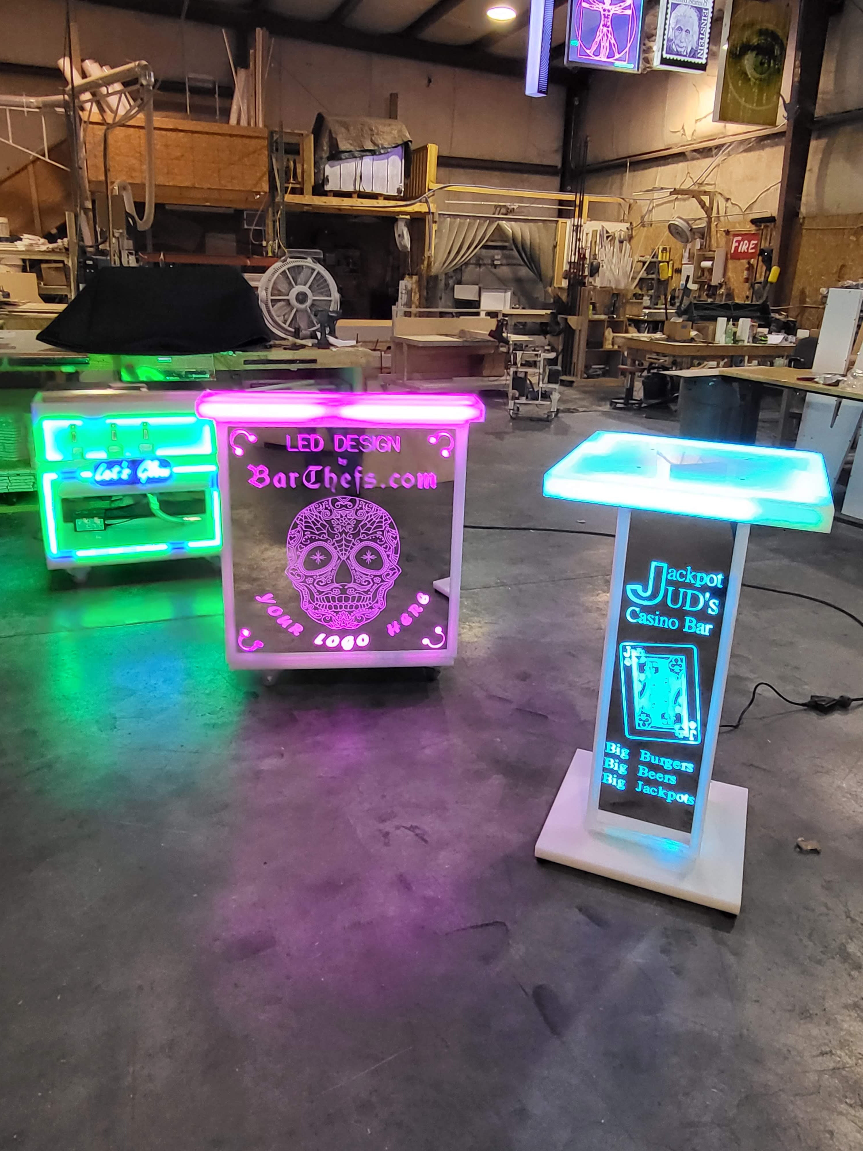 LED Light-Up Highboy & Lounge Tables | superGLOW Series